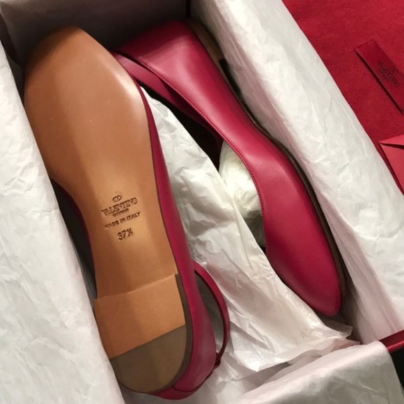 NWT VALENTINO GARAVANI Classic Leather Flats - Picture 8 of 10